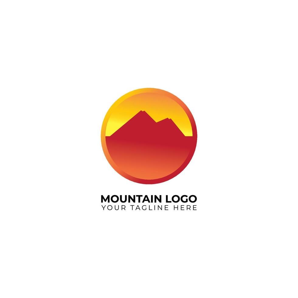 Natur- oder Outdoor-Sport-Logo-Design-Vorlage isoliert auf weißem Farbhintergrund. Silhouette des Berges innerhalb des Logo-Designkonzepts in Ellipsenform. gelb-orange Farbabstufung vektor