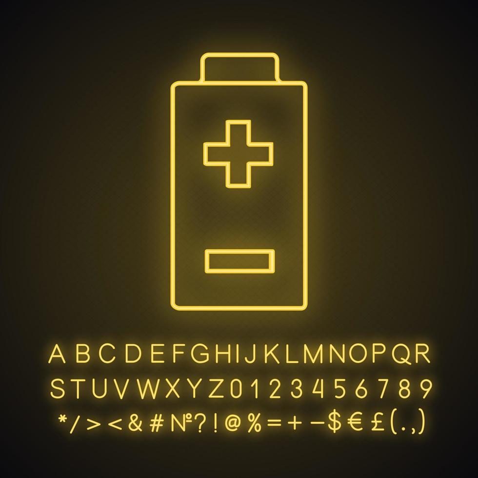 Batterie mit Plus- und Minuszeichen Neonlicht-Symbol. aufladen. Batteriestandsanzeige. leuchtendes zeichen mit alphabet, zahlen und symbolen. vektor isolierte illustration