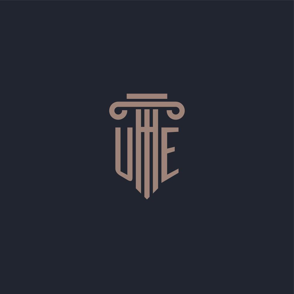 ue initialt logotypmonogram med pelare stil design för advokatbyrå och rättvisa företag vektor