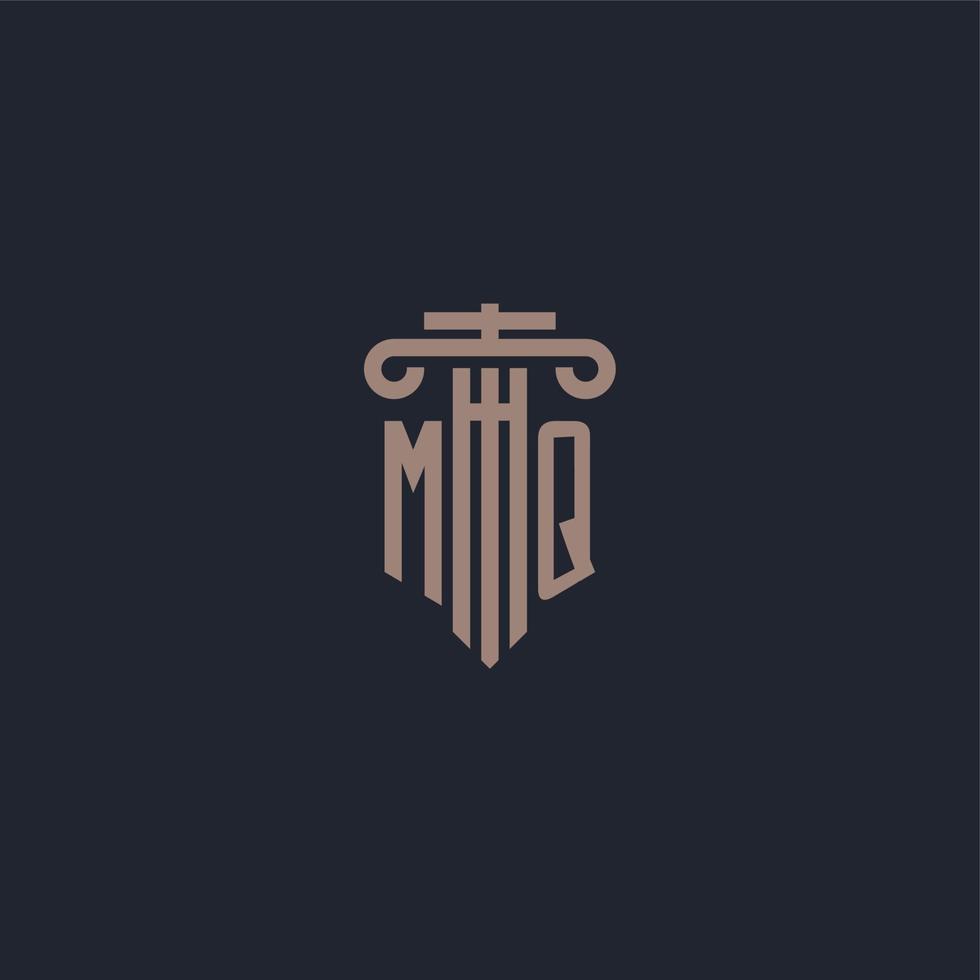 mq initialt logotyp monogram med pelare stil design för advokatbyrå och rättvisa företag vektor