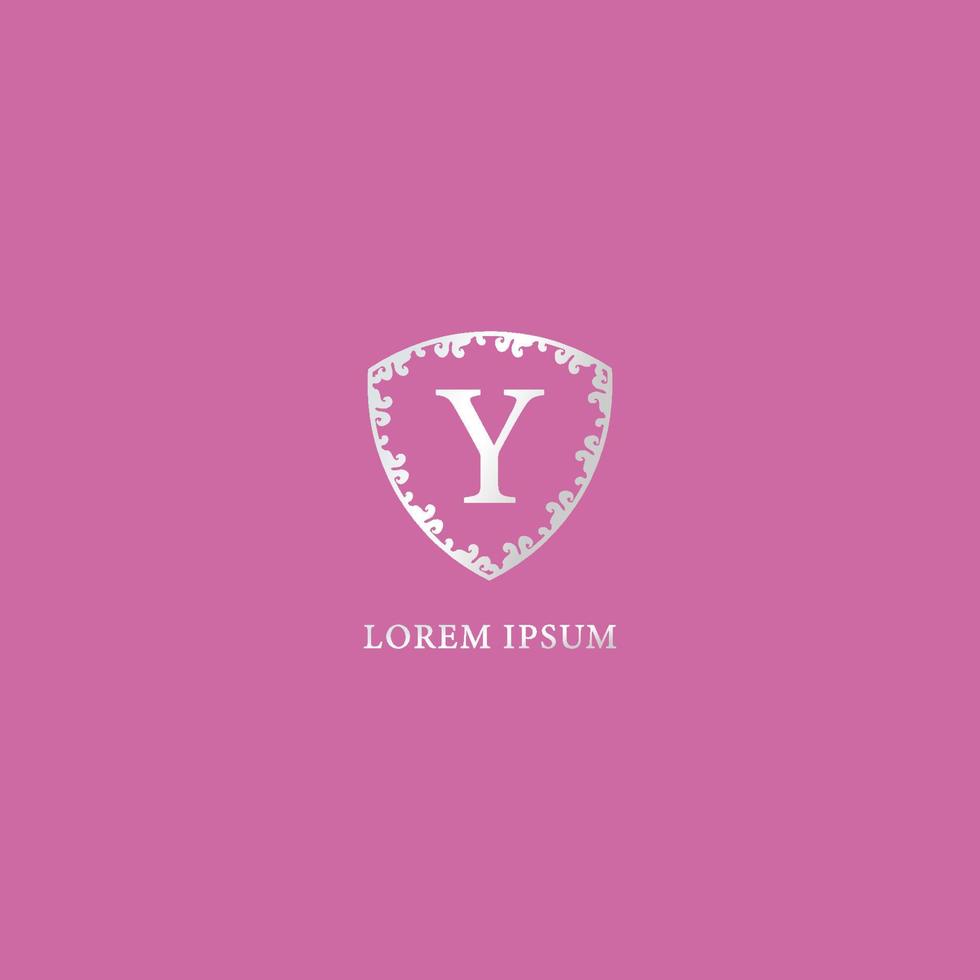 x Anfangslogo-Designvorlage für Buchstaben. luxus silber dekorative florale schildillustration. geeignet für Versicherungs-, Mode- und Schönheitsprodukte. isoliert auf rosa Hintergrund. vektor