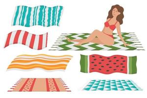 flicka med en uppsättning strandhanddukar för att sola. doodle platt clipart. alla föremål målas om. vektor