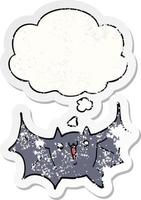 Cartoon glückliche Vampirfledermaus und Gedankenblase als beunruhigter, abgenutzter Aufkleber vektor