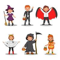 söta barn bär läskiga halloween-kostymer för trick or treat karnevalsfester, inklusive häxa, skelett, vampyr, spindelnät, grim reaper, jack o lantern som håller pumpa med sött godis vektor