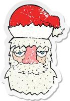 Retro beunruhigter Aufkleber eines Cartoon-müden Weihnachtsmann-Gesichts vektor