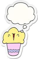 Cartoon Cupcake mit Gesicht und Gedankenblase als bedruckter Aufkleber vektor