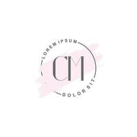 anfängliches cm-minimalistisches logo mit pinsel, anfängliches logo für unterschrift, hochzeit, mode, schönheit und salon. vektor