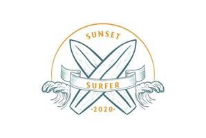 årgång retro solnedgång Vinka med korsade surfingbräda för surfa sport klubb konkurrens logotyp design vektor