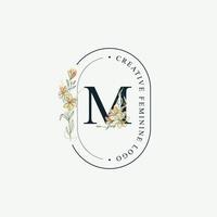 initialer brev m bröllop blommig logotyper mall, elegant hand dragen modern minimal mallar vektor