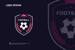 fotboll fotboll bricka logotyp, sport team identitet vektor. fotboll turnering mall, e-sport bricka design vektor