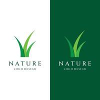 naturlig grön gräs, äng, och klippt gräs element logotyp i vår vektor logotyp design mall.