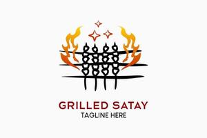 Gegrilltes Satay-Logo-Design mit handgezeichnetem kreativem Konzept. Das Saté-Symbol verschmilzt mit dem Feuersymbol. gegrilltes fleisch-logo-illustration vektor