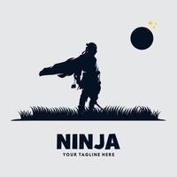 Ninja-Krieger-Maskottchen-Logo-Vektor vektor