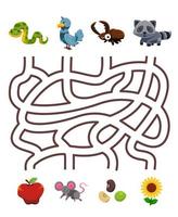 Labyrinth-Puzzle-Spiel für Kinder Paar niedliche Cartoon-Schlange Taube Käfer Waschbär mit dem richtigen Lebensmittel-Arbeitsblatt zum Ausdrucken vektor