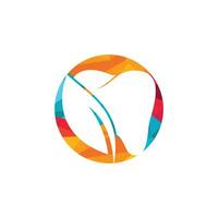 Natur-Zahnlogo-Vorlagendesign. Zahn- und Blatt-Symbol-Logo. vektor