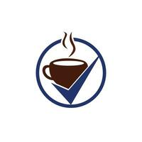 kaffe kolla upp vektor logotyp design. kaffe kopp med en kolla upp märke.