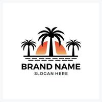 schönes Strand-Sonnenuntergang-Logo-Design für Reiseunternehmen vektor