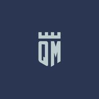 qm logotyp monogram med fästning slott och skydda stil design vektor