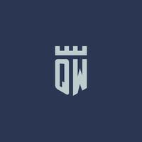qw logotyp monogram med fästning slott och skydda stil design vektor