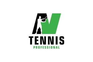buchstabe n mit tennisspieler-silhouette-logo-design. Vektordesign-Vorlagenelemente für Sportteams oder Corporate Identity. vektor