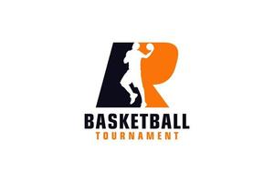bokstaven r med basketlogotypdesign. vektor designmall element för sport team eller företagsidentitet.