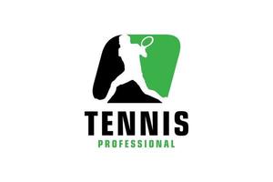 buchstabe q mit tennisspieler-silhouette-logo-design. Vektordesign-Vorlagenelemente für Sportteams oder Corporate Identity. vektor