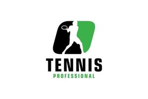 buchstabe o mit tennisspieler-silhouette-logo-design. Vektordesign-Vorlagenelemente für Sportteams oder Corporate Identity. vektor