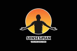 sonnenuntergang sonnenaufgang mit freiheit männlicher mann für fitnessstudio sport marathon logo design vektor
