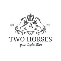 logotyp skydda av kung krona och två hästar årgång retro stil, bricka, design element, logotyp mall. lyx design begrepp, kunglig vektor illustration