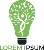 Birnenlampe und Menschenbaum-Logo-Design. Logo-Design für menschliche Gesundheit und Pflege. Natur Idee Innovation Symbol. vektor