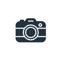 Fotokamera-Symbol im trendigen flachen Stil isoliert auf weißem Hintergrund. Kamerasymbol für Web- und mobile Apps. vektor