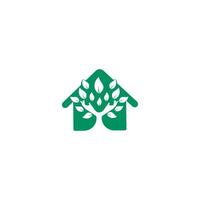 kreatives grünes handbaum- und hauslogodesign. natürliches Logo für die häusliche Pflege. Spa-Logo. Schönheitssalon oder Yoga-Logo. vektor