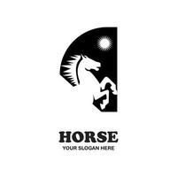 Vektor Pferd Halbkörper stehende Sonne auf schwarzem Symbol Logo