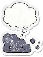 söta tecknade moln och tankebubbla som ett bekymrat slitet klistermärke vektor