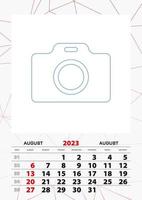 vägg kalender planerare mall för augusti 2023, vecka börjar på söndag. vektor