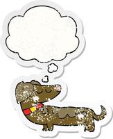Cartoon-Hund und Gedankenblase als beunruhigter, abgenutzter Aufkleber vektor