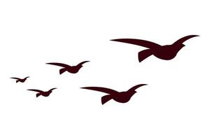 fem fåglar flygande silhuetter vektor