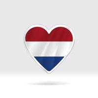 Herz aus niederländischer Flagge. silbernes Knopfherz und Flaggenschablone. einfache Bearbeitung und Vektor in Gruppen. Nationalflaggenvektorillustration auf weißem Hintergrund.