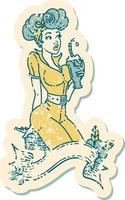 Distressed Sticker Tattoo im traditionellen Stil eines Pinup-Mädchens, das einen Milchshake mit Banner trinkt vektor