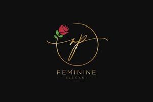 initiales rp feminines logo schönheitsmonogramm und elegantes logodesign, handschriftlogo der ersten unterschrift, hochzeit, mode, blumen und botanik mit kreativer vorlage. vektor