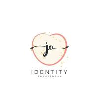 jo handschrift logo vektor der ersten unterschrift, hochzeit, mode, jewerly, boutique, floral und botanisch mit kreativer vorlage für jedes unternehmen oder geschäft.