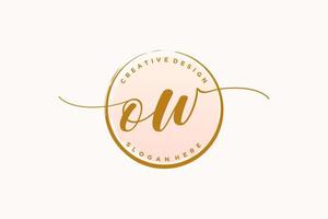 anfängliches ow-handschriftlogo mit kreisschablonenvektorsignatur, hochzeit, mode, blumen und botanik mit kreativer schablone. vektor