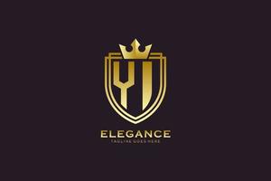 Anfangs-Yi elegantes Luxus-Monogramm-Logo oder Abzeichen-Vorlage mit Schriftrollen und Königskrone – perfekt für luxuriöse Branding-Projekte vektor