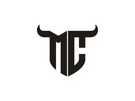 första mc tjur logotyp design. vektor