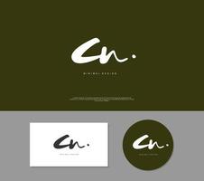 cn första handstil eller handskriven logotyp för identitet. logotyp med signatur och hand dragen stil. vektor