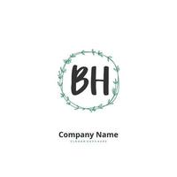 bh Anfangshandschrift und Signatur-Logo-Design mit Kreis. schönes design handgeschriebenes logo für mode, team, hochzeit, luxuslogo. vektor