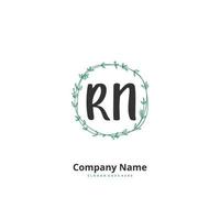 rn rn Anfangshandschrift und Signatur-Logo-Design mit Kreis. schönes design handgeschriebenes logo für mode, team, hochzeit, luxuslogo. vektor