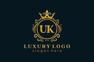 Initial UK Letter Royal Luxury Logo Vorlage in Vektorgrafiken für Restaurant, Lizenzgebühren, Boutique, Café, Hotel, heraldisch, Schmuck, Mode und andere Vektorillustrationen. vektor