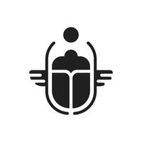 eps10 schwarzer Vektor ägyptischer Skarabäus solide Kunstikone isoliert auf weißem Hintergrund. geflügeltes Skarabäus- und Sonnensymbol in einem einfachen, flachen, trendigen, modernen Stil für Ihr Website-Design, Logo und mobile App