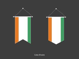 Côte d'Ivoire-Flagge in verschiedenen Formen, Fußballfahnen-Wimpelvektor, Vektorillustration. vektor